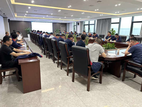 公司召開(kāi)安全、環(huán)保、職業(yè)衛(wèi)生工作會(huì)議 