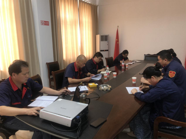 第二建筑工程事業(yè)部開(kāi)展外協(xié)隊(duì)伍管理培訓(xùn) 第二建筑工程事業(yè)部開(kāi)展外協(xié)隊(duì)伍管理培訓(xùn)