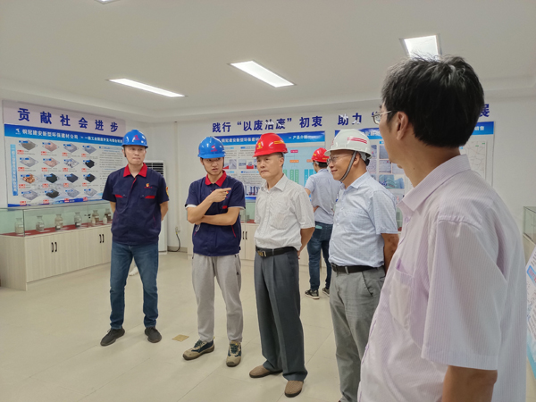 市人大常委會黨組副書記到建材公司調(diào)研 市人大常委會黨組副書記到建材公司調(diào)研